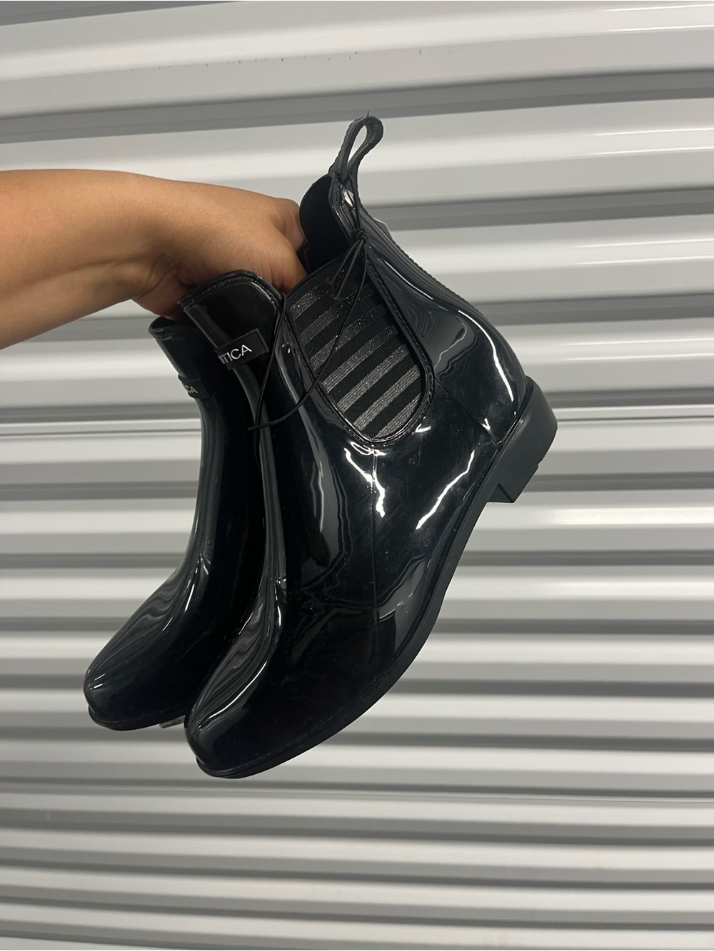 Nautica Women's black ankle rubber rain boots